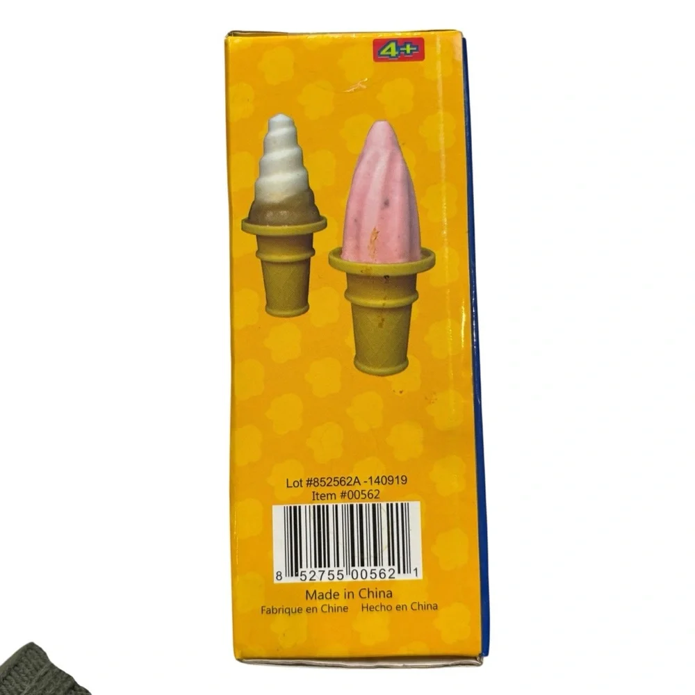Brand new in Box Ice Pop or Ice‎ Cream Mold Two in Set